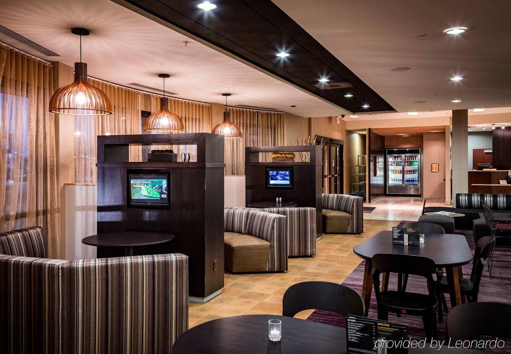 Courtyard By Marriott Norman Hotell Exteriör bild