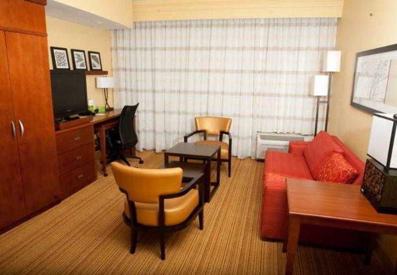 Courtyard By Marriott Norman Hotell Rum bild