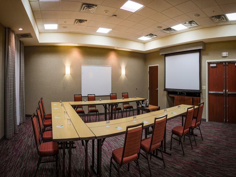 Courtyard By Marriott Norman Hotell Exteriör bild